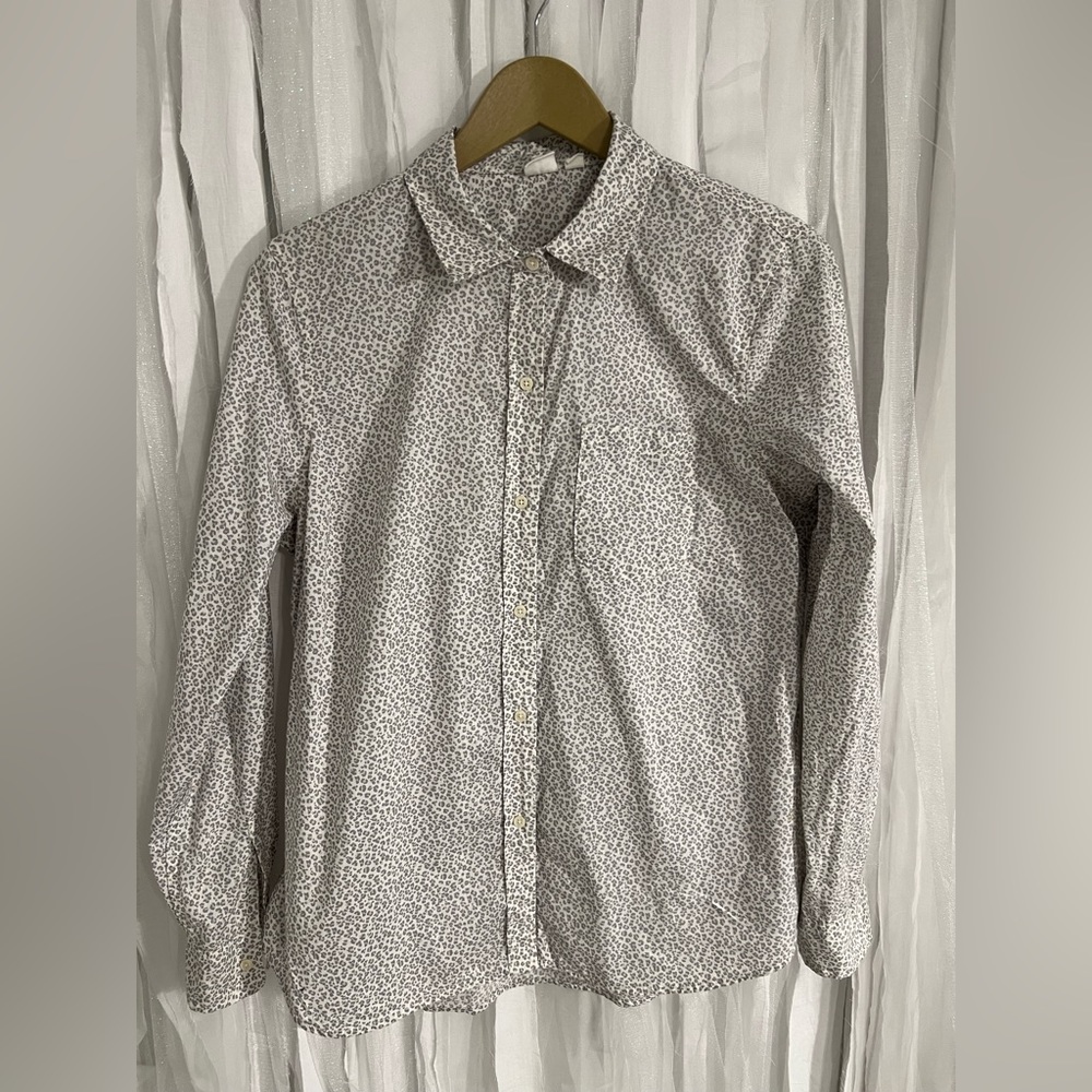 Gap Button Up size medium